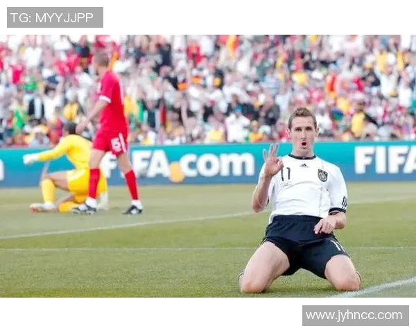 全球足球巨星风采盘点:这些球员为何成就传奇与经典时刻 全球足球巨星风采盘点:这些球员为何成就传奇与经典时刻