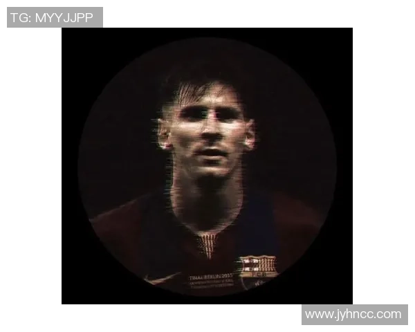 足球明星与自然风景融合呈现个性化头像艺术作品展示 足球明星与自然风景融合呈现个性化头像艺术作品展示